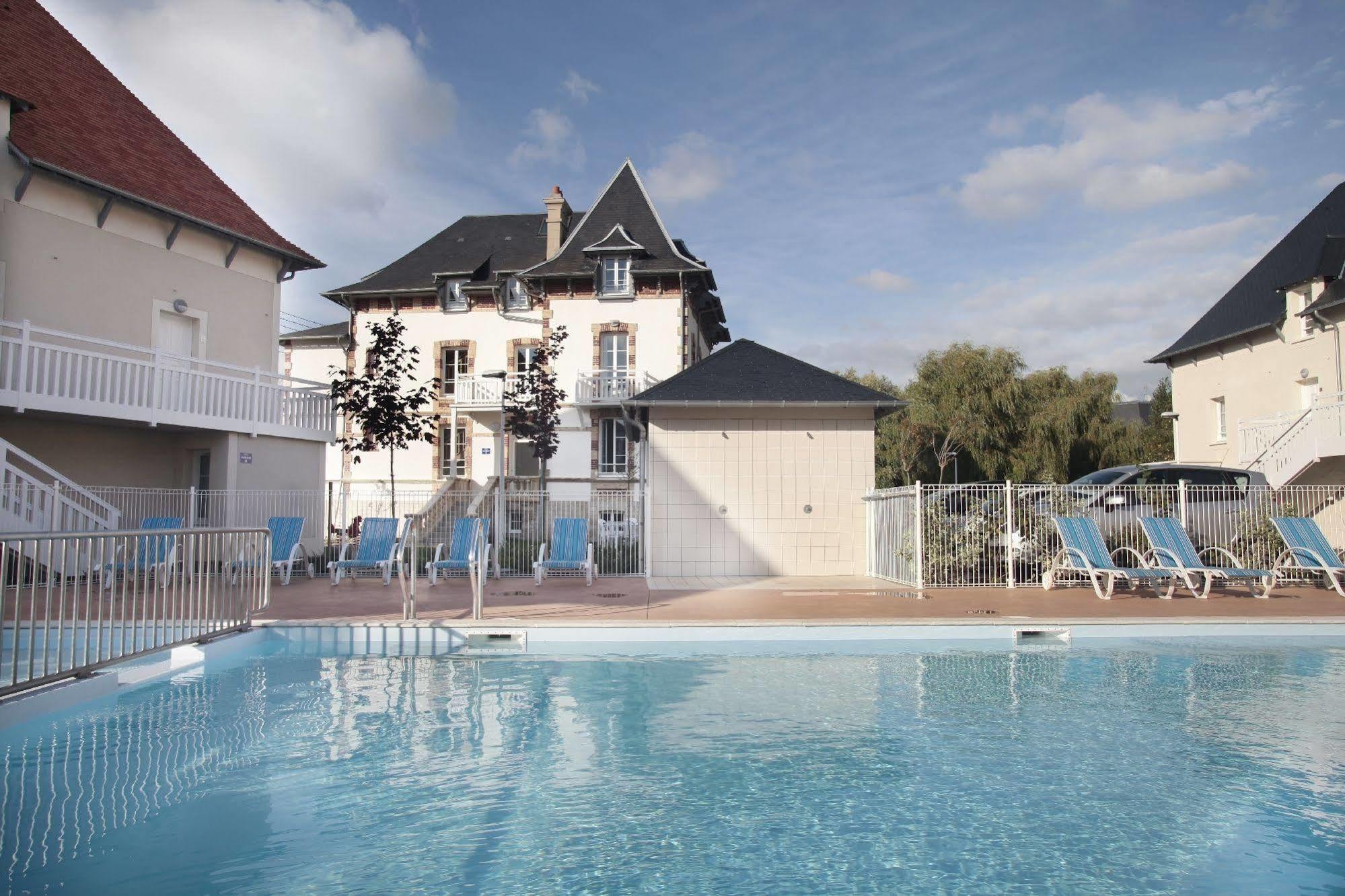 Residence Odalys Le Domaine Des Dunettes Cabourg Exterior foto